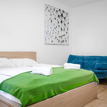 Delightful 2Br Shared Apartment - Ideal For Longstays Wiedeń Zewnętrze zdjęcie